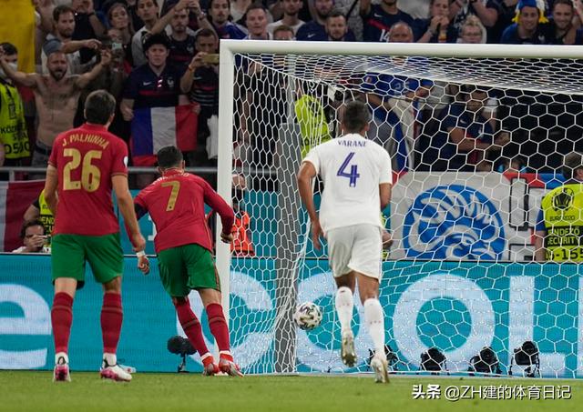 欧洲杯法国VS葡萄牙（欧洲杯历史上第一场有3个点球得分的比赛）(12)