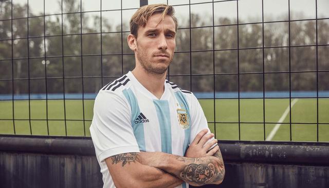 阿根廷国家队球衣（阿根廷国家队2018世界杯球衣图片）(6)