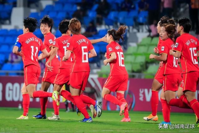 亚洲杯女足决赛（中国女足6-5日本晋级决赛）(2)