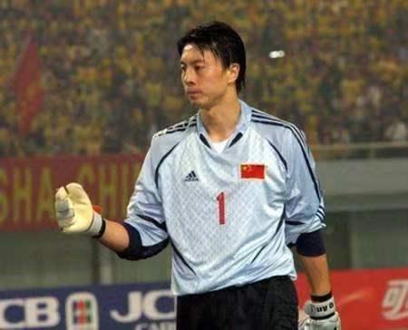 2001世青赛中国队（中国足球黄金一代球员现状）(4)