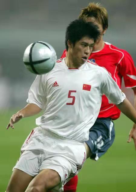 2001世青赛中国队（中国足球黄金一代球员现状）(8)