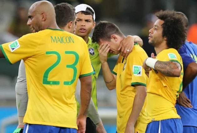 巴西队德国1比7名单（巴西对德国世界杯集锦）(14)