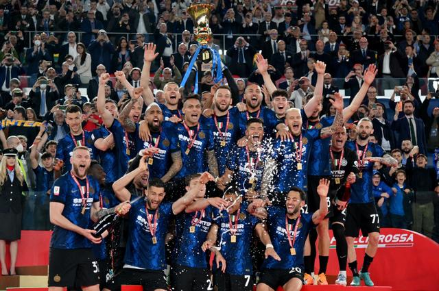 意大利超级杯图文（内拉组里获得2022年意大利杯冠军）(2)