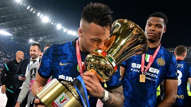 意大利超级杯图文（内拉组里获得2022年意大利杯冠军）(3)
