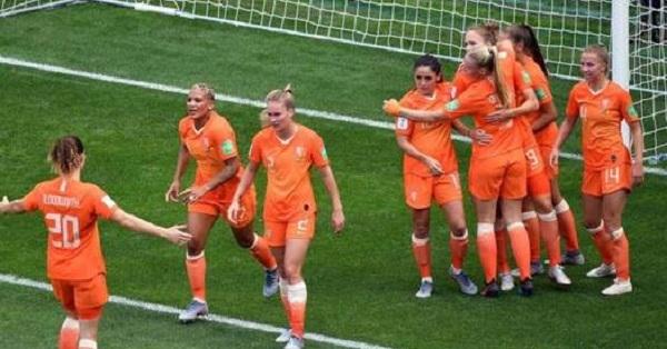 中国女足对荷兰女足直播几点（今晚央视直播女足世界杯大战）(5)