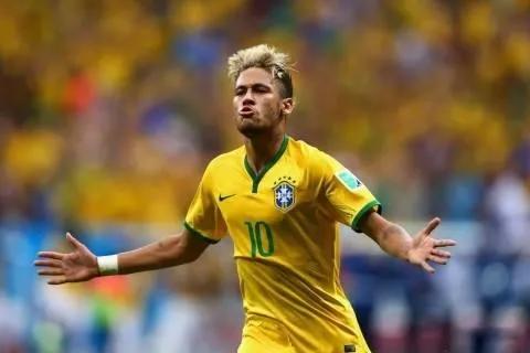 斯科拉里揭秘弃卡卡小罗原因（为什么2014年世界杯巴西不用卡卡与小罗）(9)