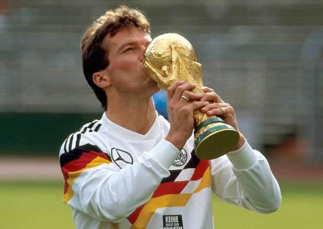 1996年世界足球先生（让我们先来回顾历届得主）