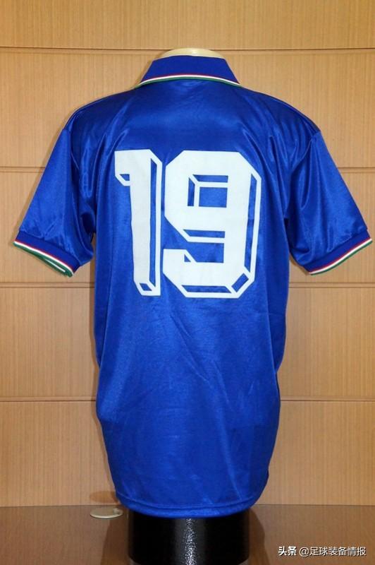 94年意大利球衣（盘点历年来意大利国家队的球衣）(13)