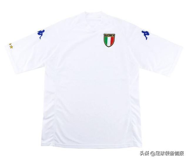94年意大利球衣（盘点历年来意大利国家队的球衣）(39)