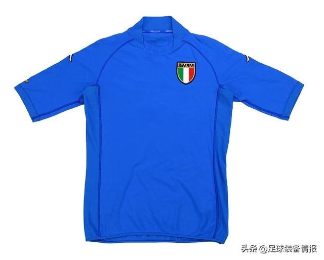 94年意大利球衣（盘点历年来意大利国家队的球衣）(40)