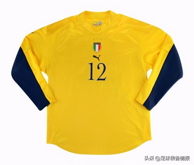 94年意大利球衣（盘点历年来意大利国家队的球衣）(49)