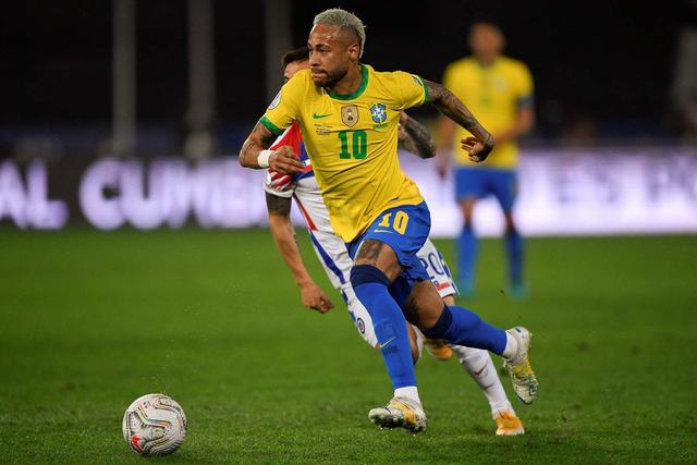 巴西队vs阿根廷队比赛（美洲杯阿根廷1-0巴西夺冠梅西圆梦）(3)