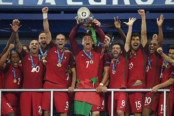 葡萄牙欧洲杯夺冠历程（葡萄牙取得欧洲杯冠军是哪一年）(2)