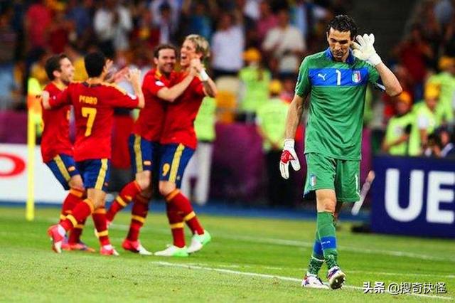 2012欧洲杯西班牙决赛阵容（复盘2012年欧洲杯决赛）(3)