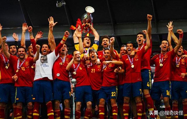 2012欧洲杯西班牙决赛阵容（复盘2012年欧洲杯决赛）(8)