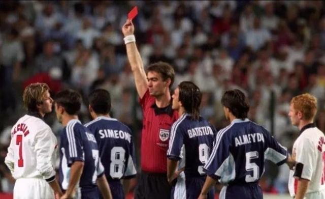 98世界杯阿根廷对英格兰（英阿为何会成为世界杯上永恒的经典）(4)
