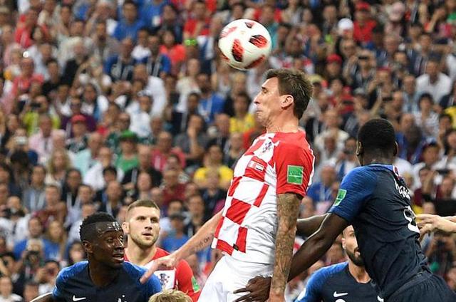 法国克罗地亚比分4比2集锦（世界杯决赛法国对克罗地亚过程）(2)