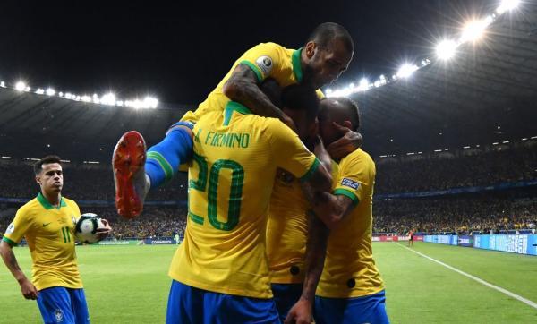 巴西vs阿根廷比赛结果（阿根廷0比2巴西无缘美洲杯决赛）(6)