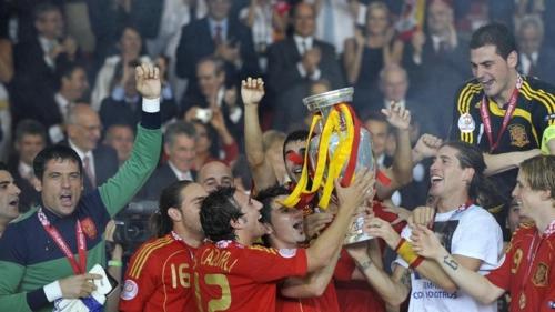2008年欧洲杯德国队阵容（简述08年欧洲杯决赛西班牙VS德国）