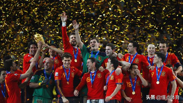 西班牙夺冠阵容（西班牙队史最佳阵容）(1)