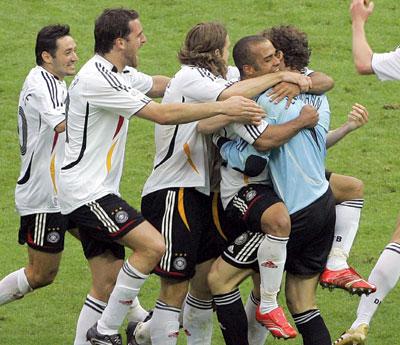 2006德国世界杯分组（简述2006年世界杯阿根廷德国之战）(10)