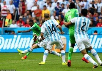 世界杯阿根廷对尼日利亚（世界杯阿根廷vs尼日利亚梅西进球）(4)