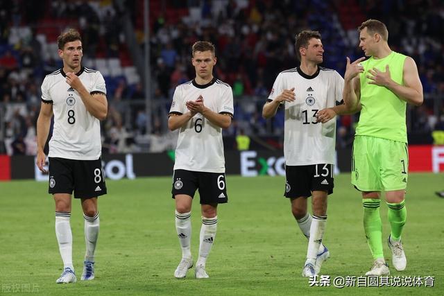 欧洲杯德国首发阵容（德国队的343阵型让人耳目一新）(2)