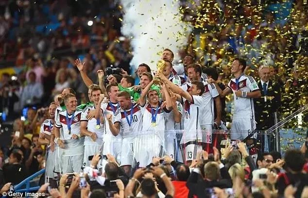 阿根廷和德国世界杯决赛（德国1-0阿根廷2014世界杯决赛集锦）(1)