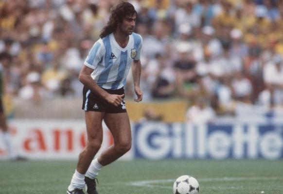 阿根廷球星排名（阿根廷著名足球运动员名单）(3)