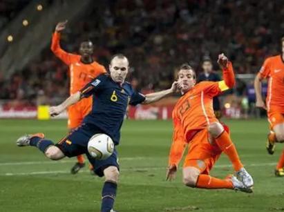 世界杯决赛荷兰与西班牙（南非世界杯总赛程结果表）(2)