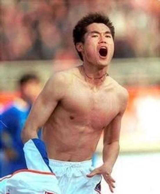 2002年中国足球队阵容（近20年中国足球国家队最佳阵容）(36)