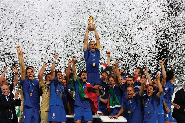 世界杯意大利夺冠（意大利勇夺2006年世界杯冠军）(1)