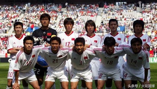 中国足球乌龙球（世界体坛最难破的十大纪录）(10)