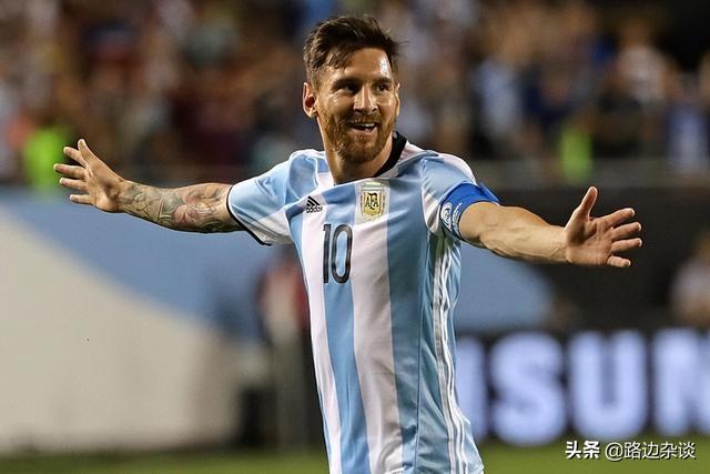 阿根廷球员阵容（盘点世界足球列强历史最佳阵容）(12)