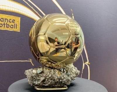 金球奖和世界足球先生历史（世界足球先生与金球奖有什么区别）(1)