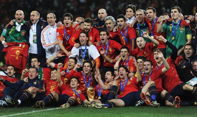 西班牙世界杯阵容（回顾12年西班牙冠军阵容）(4)