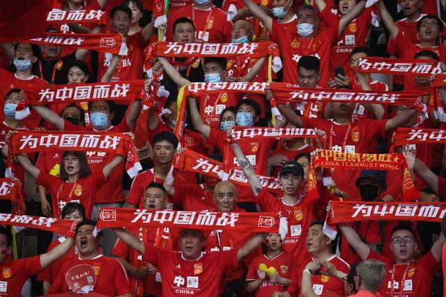 中国足球12强赛分组（国足12强赛大名单出炉）