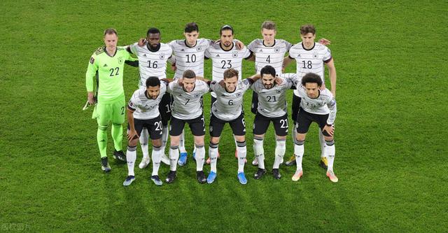 世界杯巴西对德国（德国队世界杯4次问鼎历程记录）(2)