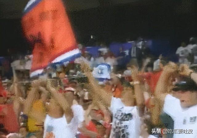 荷兰世界杯阵容（1994年世界杯F组西亚雄鹰首亮相）(18)