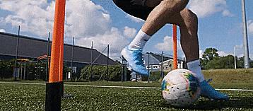 足球新手过人技巧（在七分钟内学会十个经典过人技巧）(7)