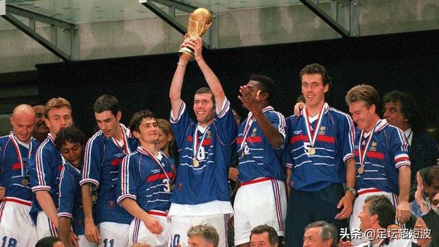 世界知名足球星排名（法国足球历史十大巨星）(23)