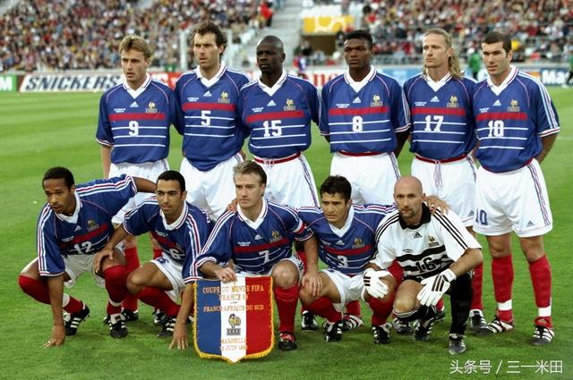 法国足球队图片（历届世界杯法国队合照）(12)