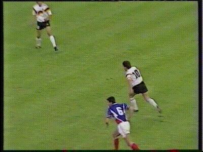 1990年世界杯德国阵容（1990年世界杯D组篇）(12)