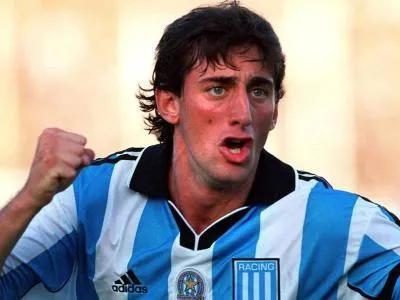 阿根廷十大著名前锋（阿根廷最伟大的十位前锋）(9)