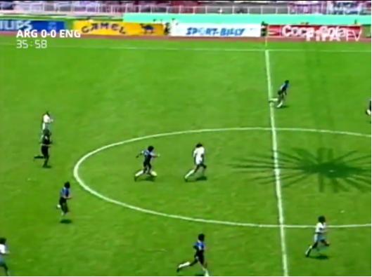 马拉多纳进球集锦（1986世界杯阿根廷对英格兰）(10)