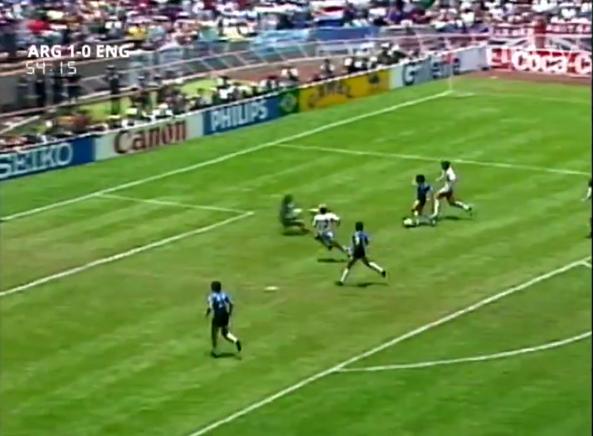 马拉多纳进球集锦（1986世界杯阿根廷对英格兰）(41)