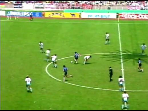 马拉多纳进球集锦（1986世界杯阿根廷对英格兰）(46)