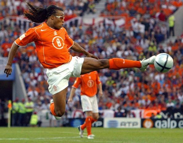 2004年欧洲杯决赛比分（04年欧洲杯打出经典对攻战）(11)
