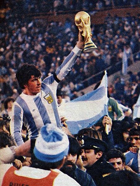 1978年足球世界杯冠军是谁（阿根廷第一次获得世界杯冠军）(6)