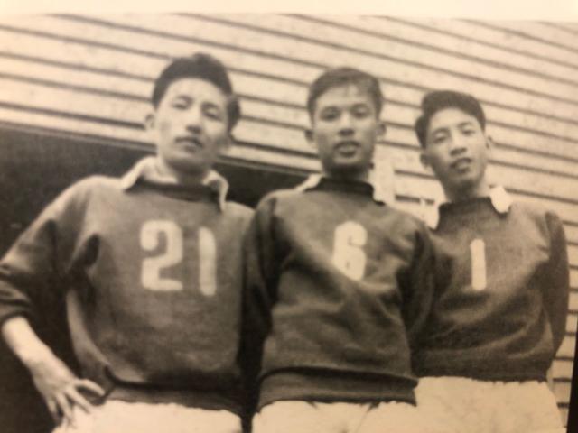 中国足球的守门员（中国足球历史上最好的门将）(2)